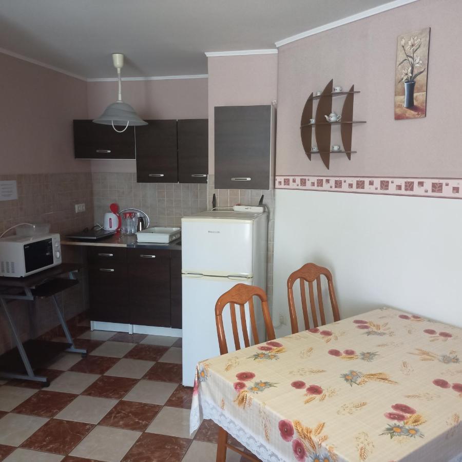 Livia Apartman Buk Ngoại thất bức ảnh