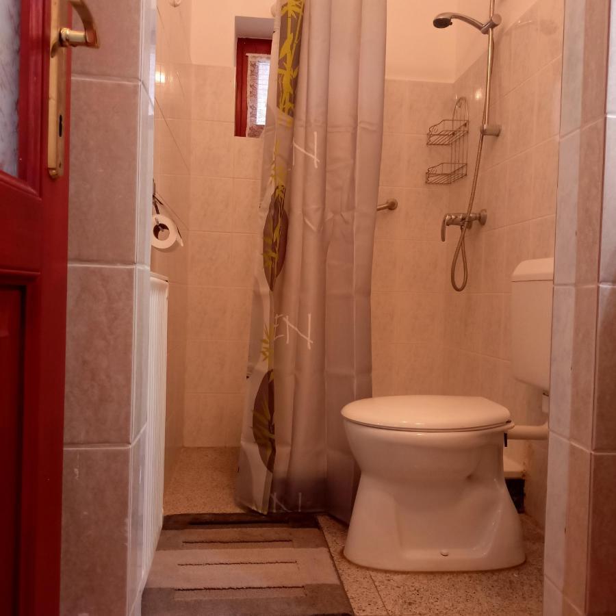 Livia Apartman Buk Ngoại thất bức ảnh
